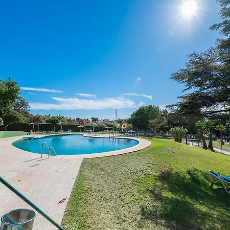 Newly Renovated Sunlit 3bdrm With Stunning Views Apartment